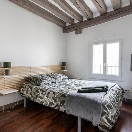 Iloc Appartement Étampes מראה חיצוני תמונה